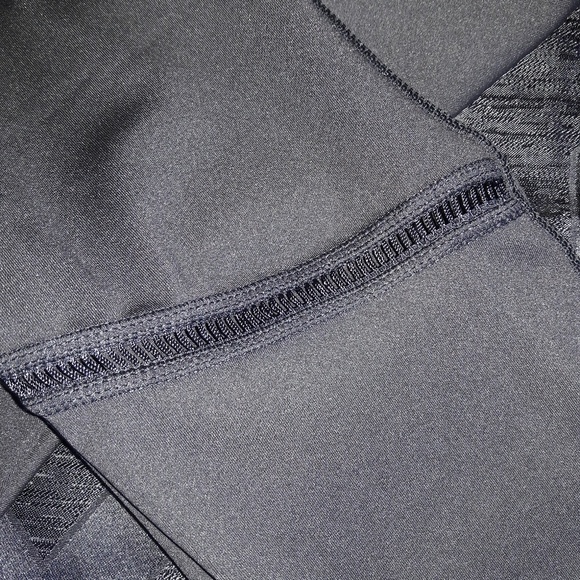 NWT Ladies Leggings - Picture 2 of 4